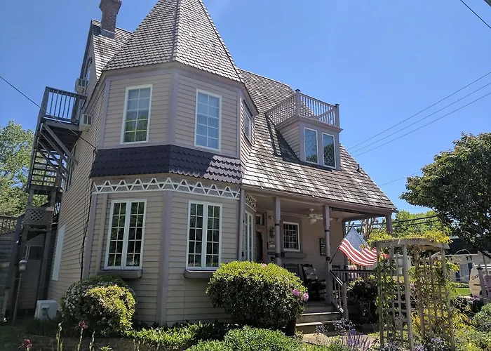 Inn At The Park